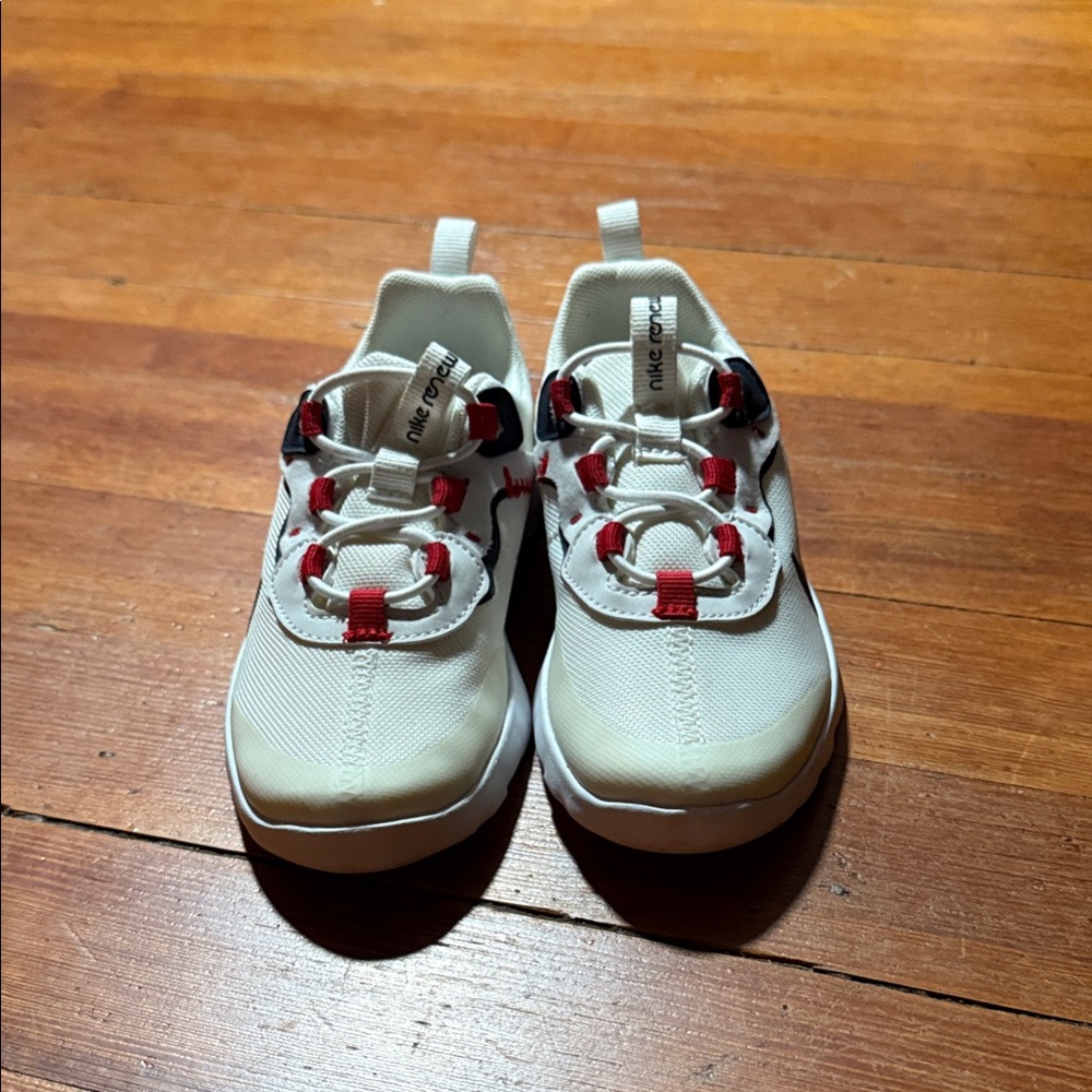 Nike Element 55 Summit